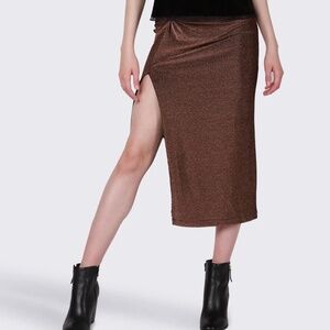 Stunning Twist Detail Glitter Skirt, brand new condition.